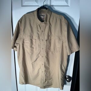 Duluth Trading Shirt Men’s Large Tall CoolPlus Action Short Sleeve Vented Button